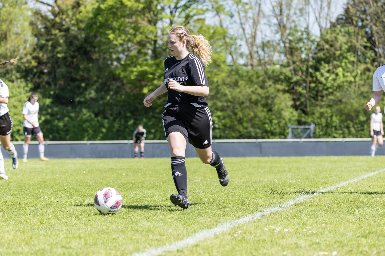 Bild 126 - F SV Henstedt Ulzburg - SV Fortuna Boesdorf : Ergebnis: 3:1